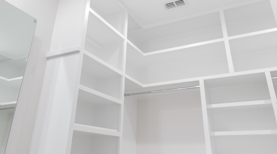 5516 Raven Dr., Laredo, Texas 78046, 4 Bedrooms Bedrooms, 5 Rooms Rooms,2 BathroomsBathrooms,Residential,For Sale,5516 Raven Dr.,20252617