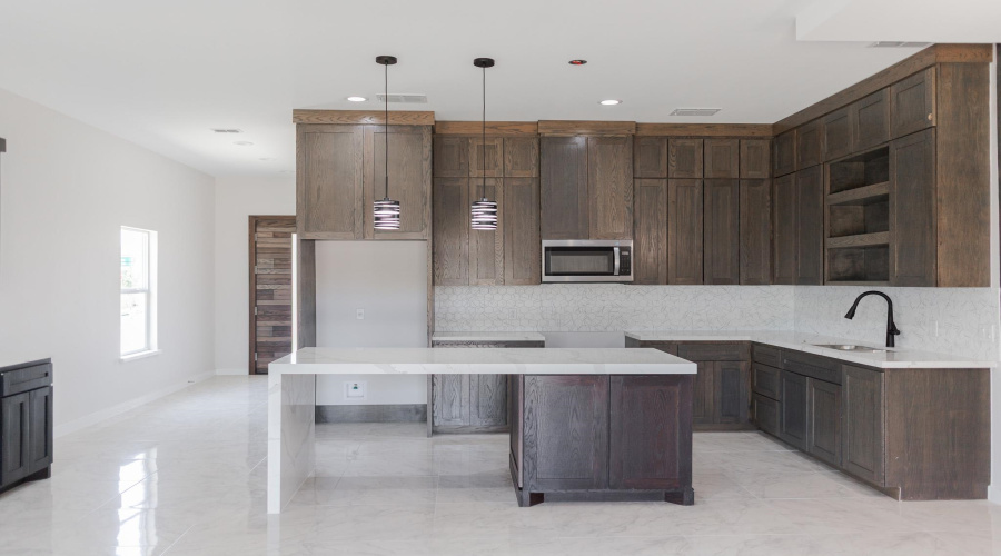 5516 Raven Dr., Laredo, Texas 78046, 4 Bedrooms Bedrooms, 5 Rooms Rooms,2 BathroomsBathrooms,Residential,For Sale,5516 Raven Dr.,20252617