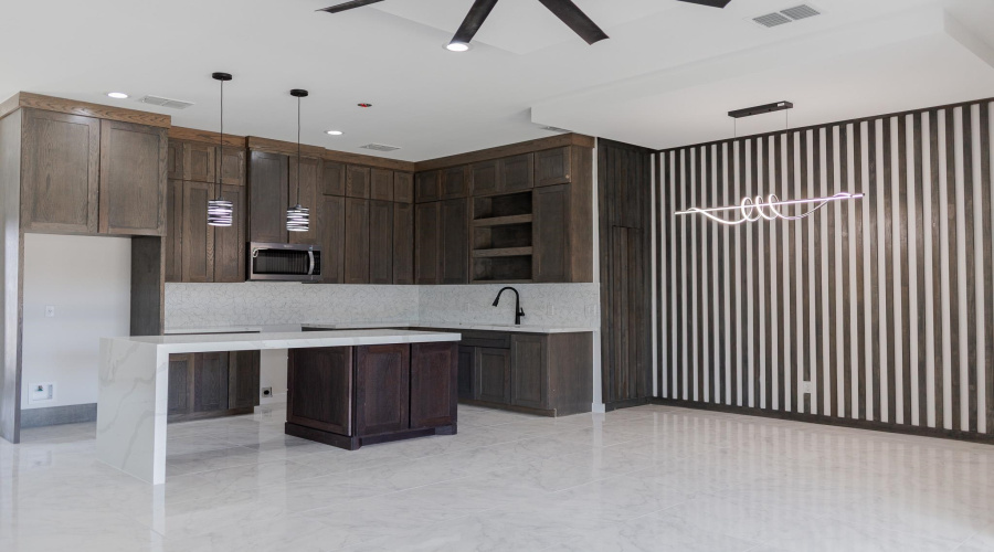 5516 Raven Dr., Laredo, Texas 78046, 4 Bedrooms Bedrooms, 5 Rooms Rooms,2 BathroomsBathrooms,Residential,For Sale,5516 Raven Dr.,20252617