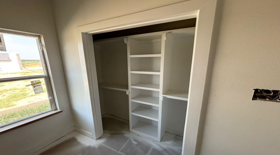 5510 Raven Dr., LAREDO, Texas 78046-0000, 3 Bedrooms Bedrooms, 4 Rooms Rooms,2 BathroomsBathrooms,Residential,For Sale,5510 Raven Dr.,20252947