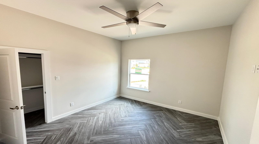 5518 Raven Dr., LAREDO, Texas 78046, 4 Bedrooms Bedrooms, 5 Rooms Rooms,2 BathroomsBathrooms,Residential,For Sale,5518 Raven Dr.,20252985