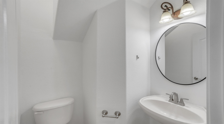 9813 Sandhill Dr, Laredo, Texas 78045, 3 Bedrooms Bedrooms, 6 Rooms Rooms,2 BathroomsBathrooms,Residential,For Sale,9813 Sandhill Dr,20254832