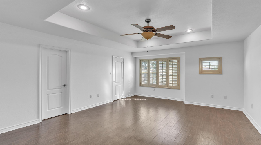 9813 Sandhill Dr, Laredo, Texas 78045, 3 Bedrooms Bedrooms, 6 Rooms Rooms,2 BathroomsBathrooms,Residential,For Sale,9813 Sandhill Dr,20254832