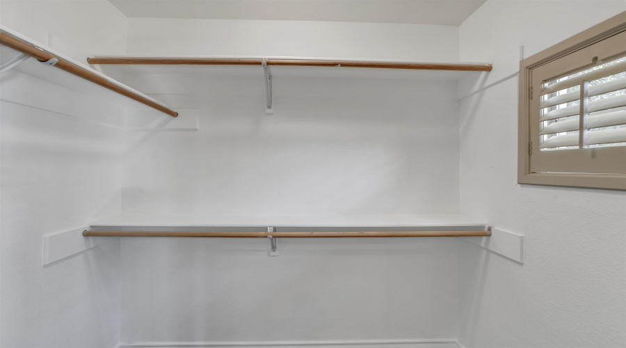 9813 Sandhill Dr, Laredo, Texas 78045, 3 Bedrooms Bedrooms, 6 Rooms Rooms,2 BathroomsBathrooms,Residential,For Sale,9813 Sandhill Dr,20254832