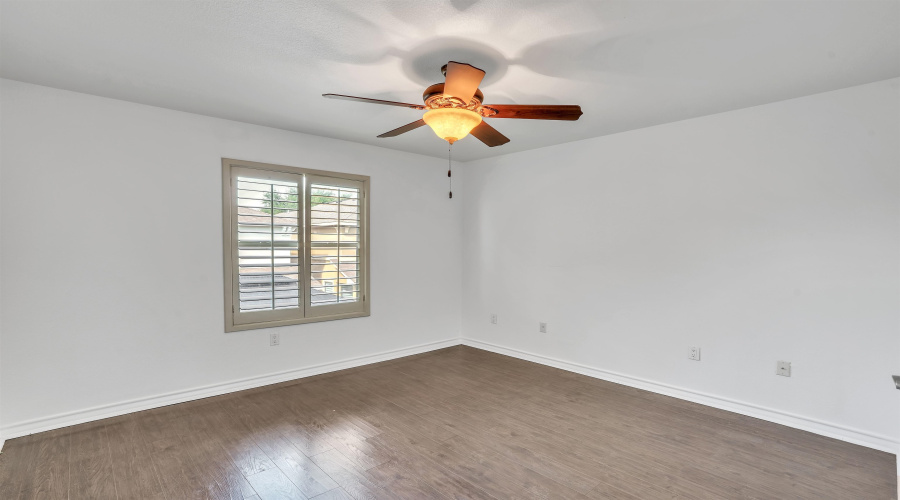 9813 Sandhill Dr, Laredo, Texas 78045, 3 Bedrooms Bedrooms, 6 Rooms Rooms,2 BathroomsBathrooms,Residential,For Sale,9813 Sandhill Dr,20254832