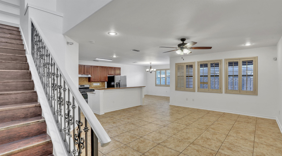 9813 Sandhill Dr, Laredo, Texas 78045, 3 Bedrooms Bedrooms, 6 Rooms Rooms,2 BathroomsBathrooms,Residential,For Sale,9813 Sandhill Dr,20254832