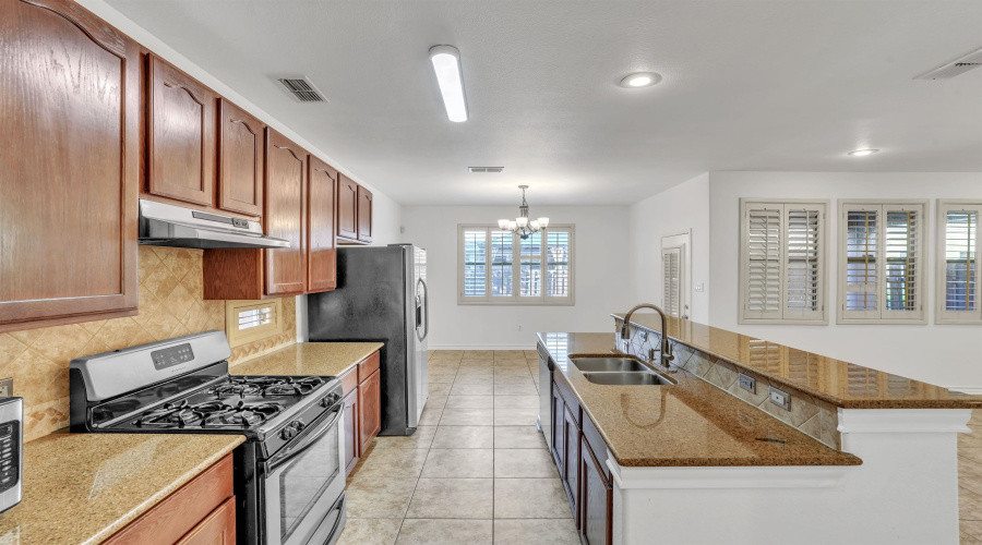 9813 Sandhill Dr, Laredo, Texas 78045, 3 Bedrooms Bedrooms, 6 Rooms Rooms,2 BathroomsBathrooms,Residential,For Rent,9813 Sandhill Dr,20254835