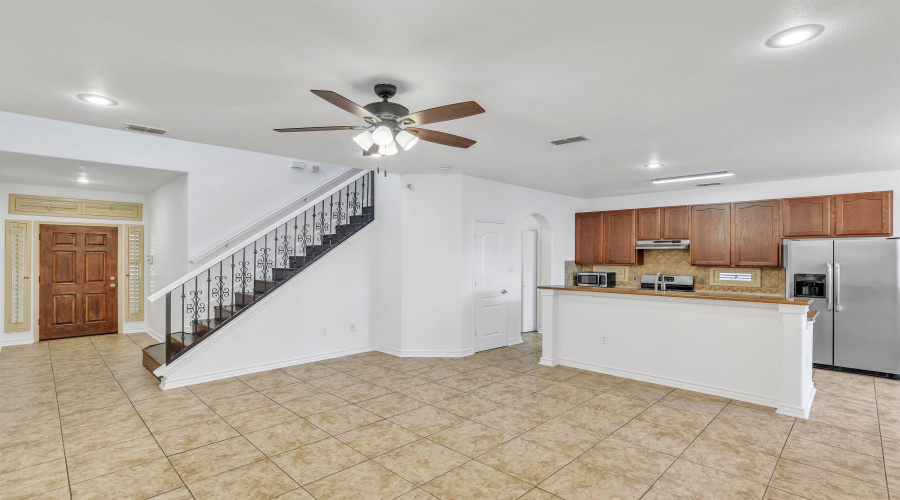 9813 Sandhill Dr, Laredo, Texas 78045, 3 Bedrooms Bedrooms, 6 Rooms Rooms,2 BathroomsBathrooms,Residential,For Rent,9813 Sandhill Dr,20254835