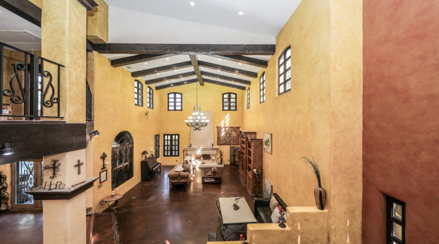 1420 Mier St, Laredo, Texas 78040-8730, 4 Bedrooms Bedrooms, 7 Rooms Rooms,5 BathroomsBathrooms,Residential,For Sale,1420 Mier St,20251995