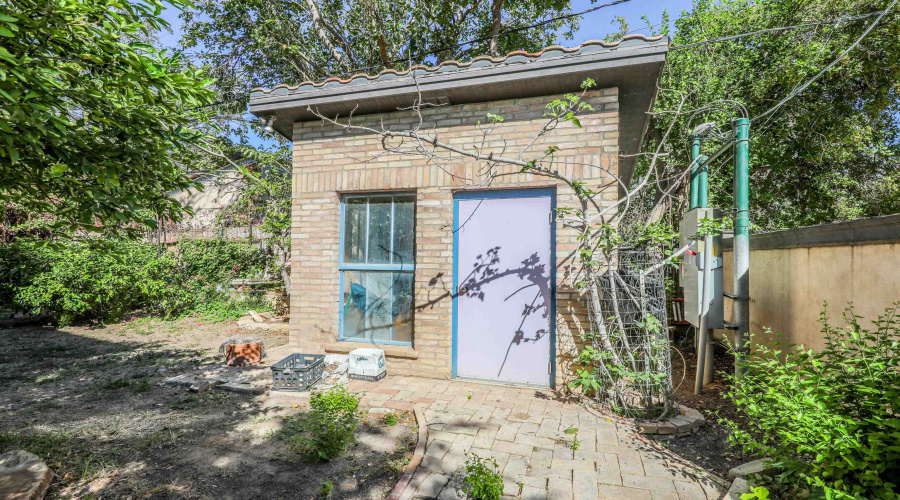 1420 Mier St, Laredo, Texas 78040-8730, 4 Bedrooms Bedrooms, 7 Rooms Rooms,5 BathroomsBathrooms,Residential,For Sale,1420 Mier St,20251995