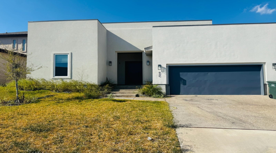 420 Placido Dr, LAREDO, Texas 78045, 4 Bedrooms Bedrooms, 6 Rooms Rooms,2 BathroomsBathrooms,Residential,For Rent,420 Placido Dr,20254836