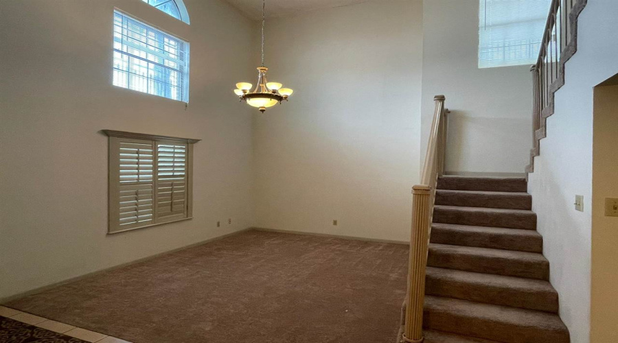 262 W Calton Rd, Laredo, Texas 78041, 2 Bedrooms Bedrooms, 6 Rooms Rooms,2 BathroomsBathrooms,Residential,For Rent,262 W Calton Rd,20254837