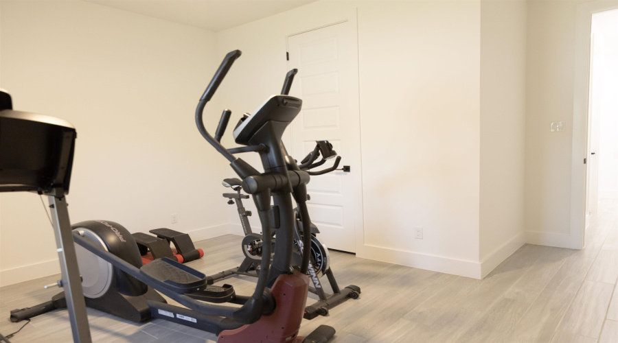 3622 Jack London Dr., Laredo, Texas 78041, 4 Bedrooms Bedrooms, 6 Rooms Rooms,3 BathroomsBathrooms,Residential,For Sale,3622 Jack London Dr.,20254838