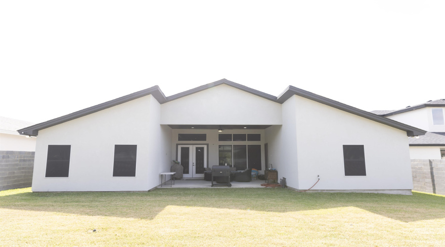 3622 Jack London Dr., Laredo, Texas 78041, 4 Bedrooms Bedrooms, 6 Rooms Rooms,3 BathroomsBathrooms,Residential,For Sale,3622 Jack London Dr.,20254838