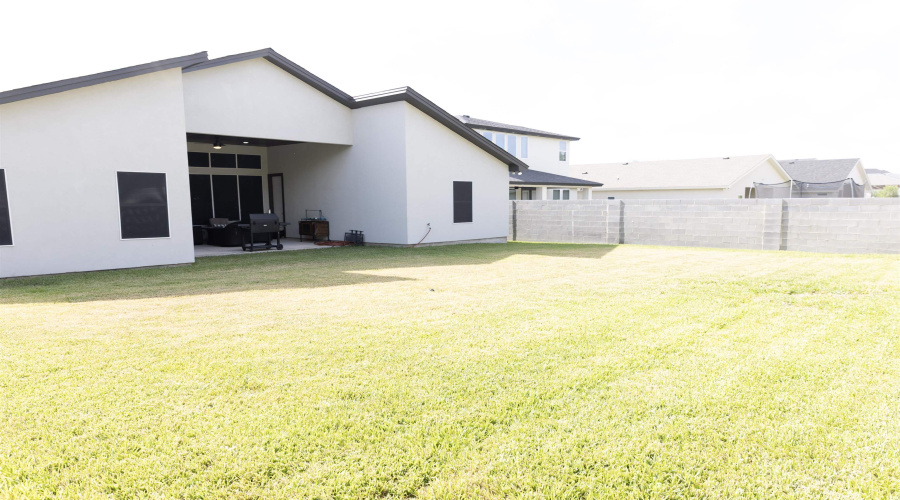 3622 Jack London Dr., Laredo, Texas 78041, 4 Bedrooms Bedrooms, 6 Rooms Rooms,3 BathroomsBathrooms,Residential,For Sale,3622 Jack London Dr.,20254838