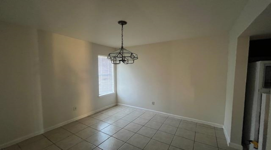100 E Aurora St, Laredo, Texas 78041, 1 Bedroom Bedrooms, 4 Rooms Rooms,1 BathroomBathrooms,Residential,For Sale,100 E Aurora St,20254843