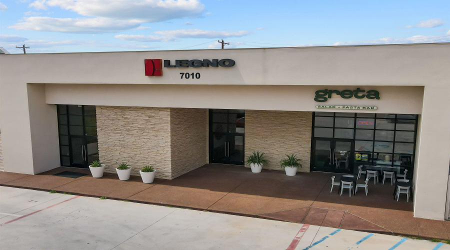 7010 Rocio Dr, Laredo, Texas 78041, 1 Room Rooms,1 BathroomBathrooms,Commercial retail/office,For Rent,7010 Rocio Dr,20253984