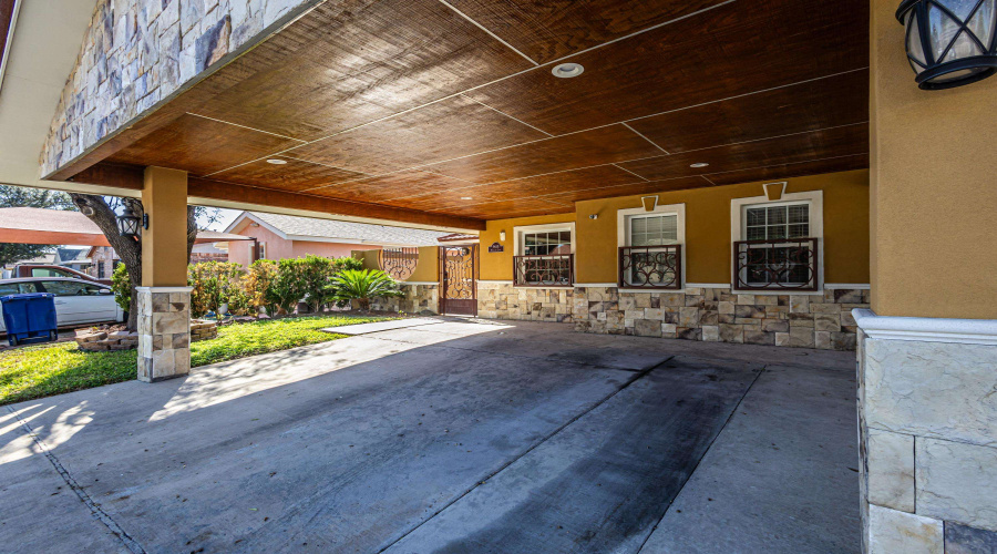 9618 Mallard Lp, Laredo, Texas 78045, 3 Bedrooms Bedrooms, 6 Rooms Rooms,2 BathroomsBathrooms,Residential,For Rent,9618 Mallard Lp,20254848