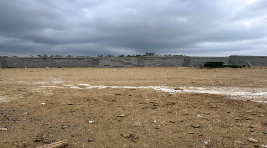 123 Faith Dr., Laredo, Texas 78043, 4 Bedrooms Bedrooms, 6 Rooms Rooms,2 BathroomsBathrooms,Residential,For Sale,123 Faith Dr.,20254850