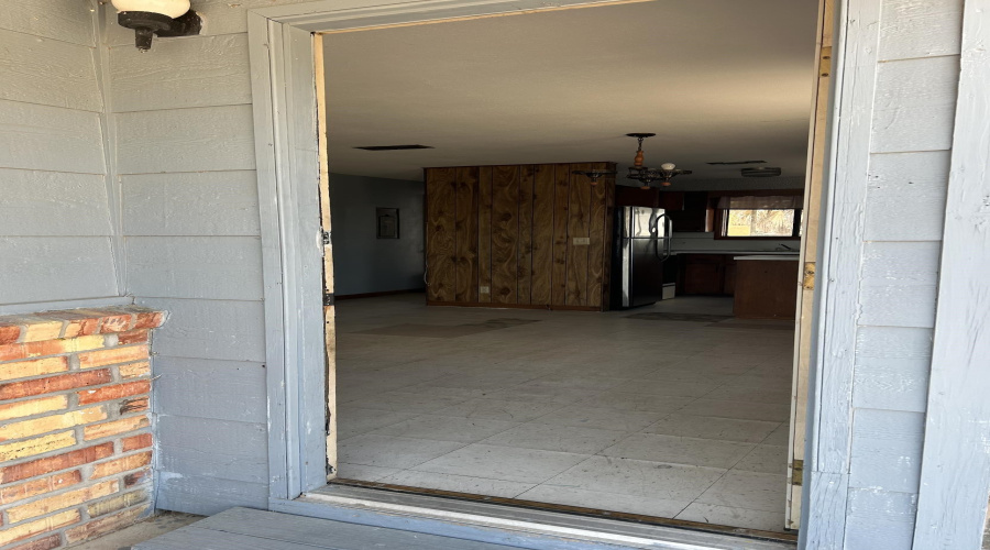 2153 Willow Cove Dr., Zapata, Texas 78076, 2 Bedrooms Bedrooms, 4 Rooms Rooms,1 BathroomBathrooms,Residential,For Sale,2153 Willow Cove Dr.,20251952