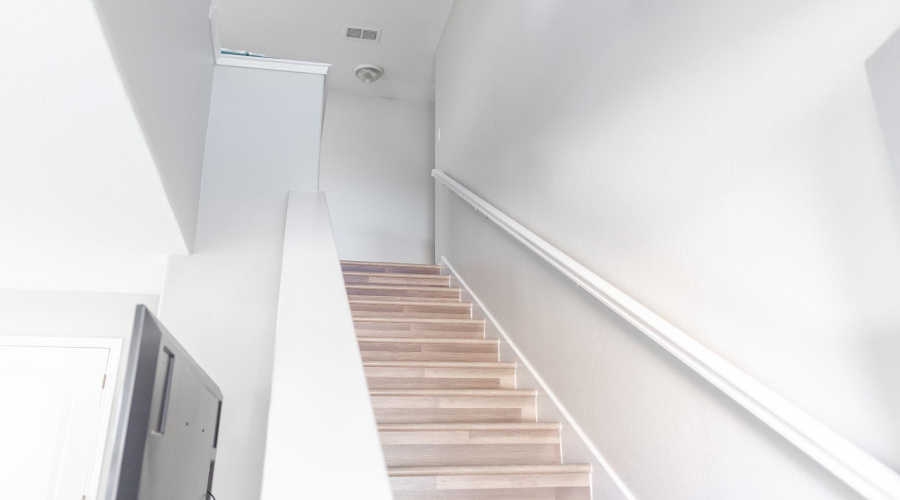 6016 Catedral Lp, Laredo, Texas 78043-4793, 3 Bedrooms Bedrooms, 7 Rooms Rooms,2 BathroomsBathrooms,Residential,For Sale,6016 Catedral Lp,20254856