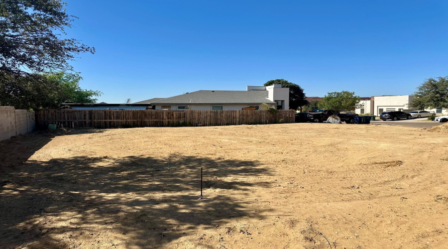 423 Peyramale Ct, Laredo, Texas 78045, 3 Bedrooms Bedrooms, 7 Rooms Rooms,2 BathroomsBathrooms,Residential,For Sale,423 Peyramale Ct,20254857