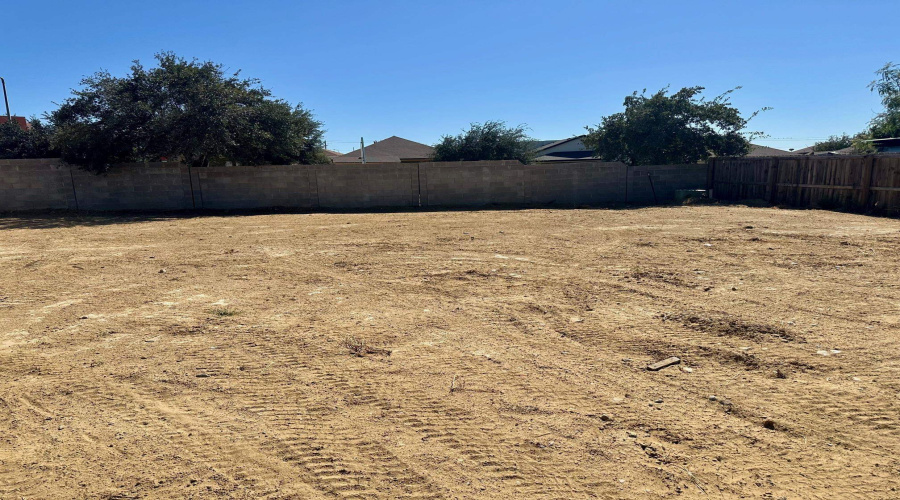 423 Peyramale Ct, Laredo, Texas 78045, 3 Bedrooms Bedrooms, 7 Rooms Rooms,2 BathroomsBathrooms,Residential,For Sale,423 Peyramale Ct,20254857