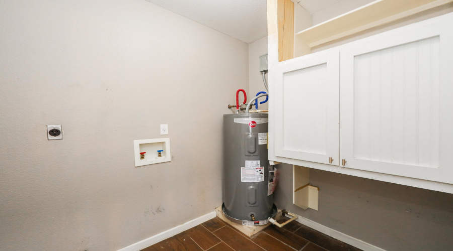 101 Jacales Ct, Laredo, Texas 78045, 3 Bedrooms Bedrooms, 5 Rooms Rooms,2 BathroomsBathrooms,Residential,For Rent,101 Jacales Ct,20254859