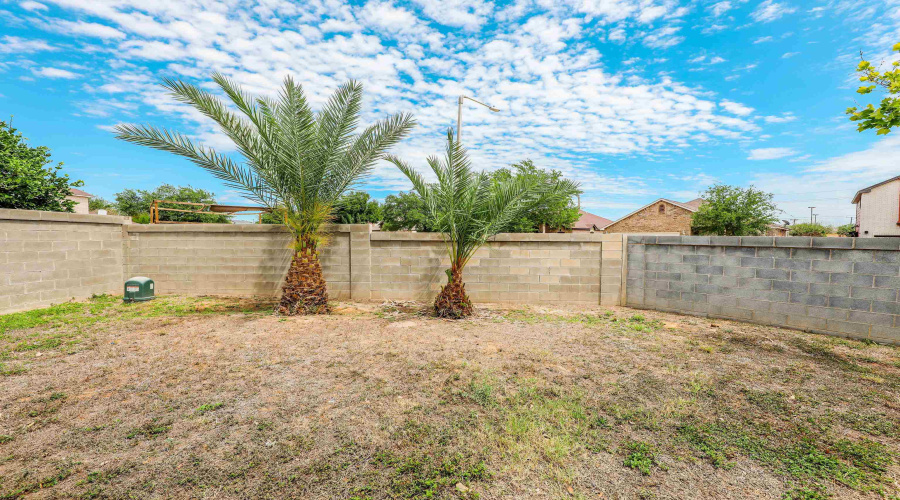 101 Jacales Ct, Laredo, Texas 78045, 3 Bedrooms Bedrooms, 5 Rooms Rooms,2 BathroomsBathrooms,Residential,For Rent,101 Jacales Ct,20254859