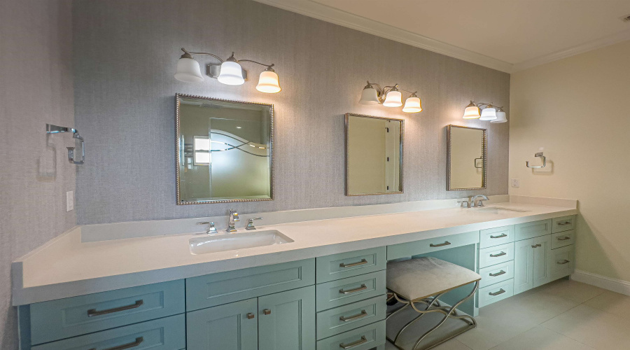 2801 Mario Puzo Dr, Laredo, Texas 78041, 5 Bedrooms Bedrooms, 6 Rooms Rooms,5 BathroomsBathrooms,Residential,For Sale,2801 Mario Puzo Dr,20254861