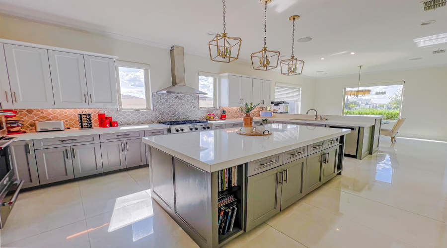 2801 Mario Puzo Dr, Laredo, Texas 78041, 5 Bedrooms Bedrooms, 6 Rooms Rooms,5 BathroomsBathrooms,Residential,For Sale,2801 Mario Puzo Dr,20254861