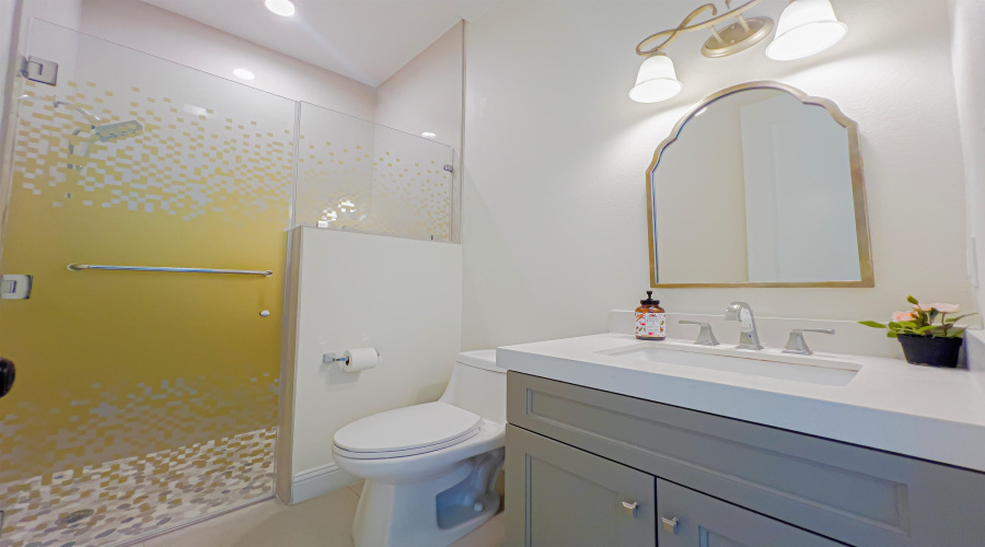 2801 Mario Puzo Dr, Laredo, Texas 78041, 5 Bedrooms Bedrooms, 6 Rooms Rooms,5 BathroomsBathrooms,Residential,For Sale,2801 Mario Puzo Dr,20254861