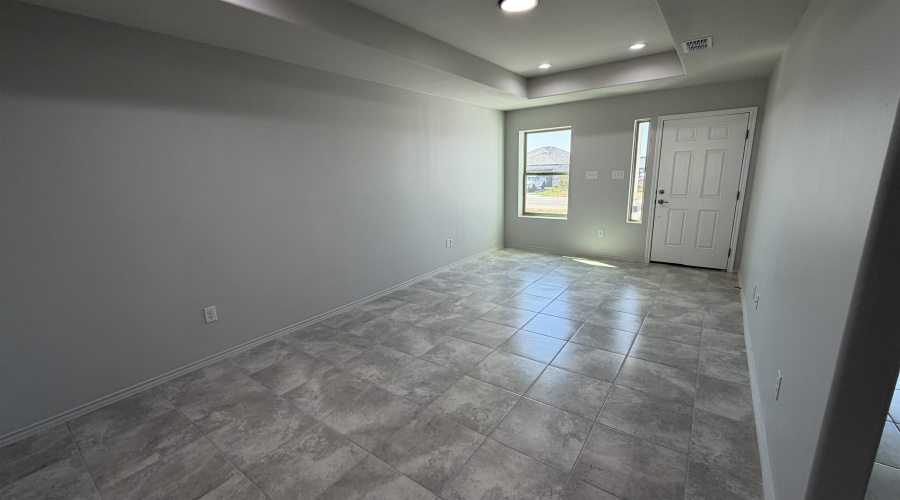 799 Monasterio Dr., Laredo, Texas 78046, 3 Bedrooms Bedrooms, 6 Rooms Rooms,2 BathroomsBathrooms,Residential,For Sale,799 Monasterio Dr.,20254863