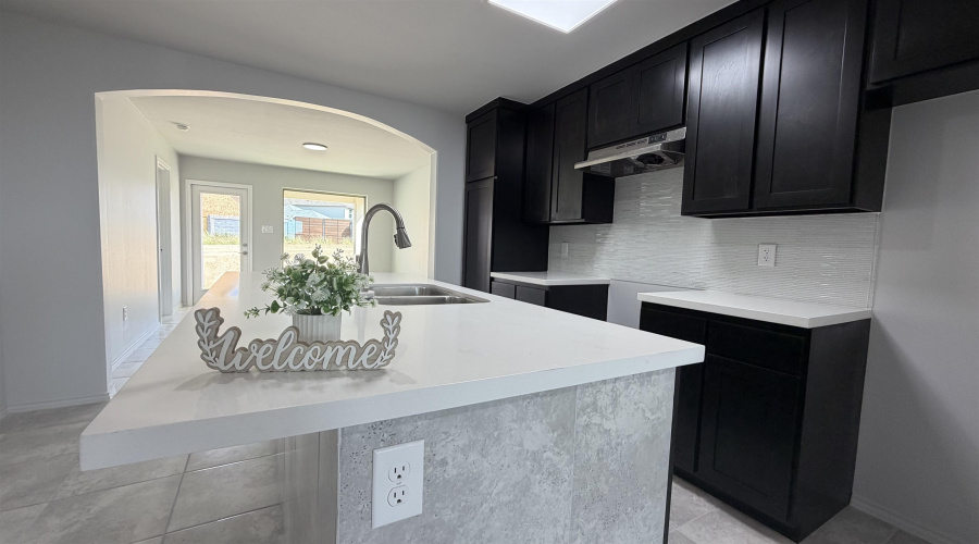 799 Monasterio Dr., Laredo, Texas 78046, 3 Bedrooms Bedrooms, 6 Rooms Rooms,2 BathroomsBathrooms,Residential,For Sale,799 Monasterio Dr.,20254863