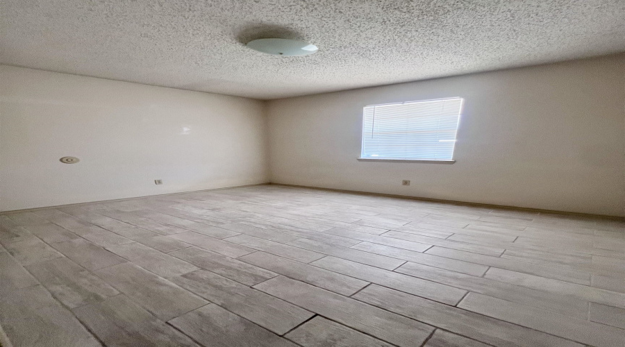 216 E Cherry Lane, LAREDO, Texas 78041, 2 Bedrooms Bedrooms, 4 Rooms Rooms,1 BathroomBathrooms,Residential,For Rent,216 E Cherry Lane,20254865