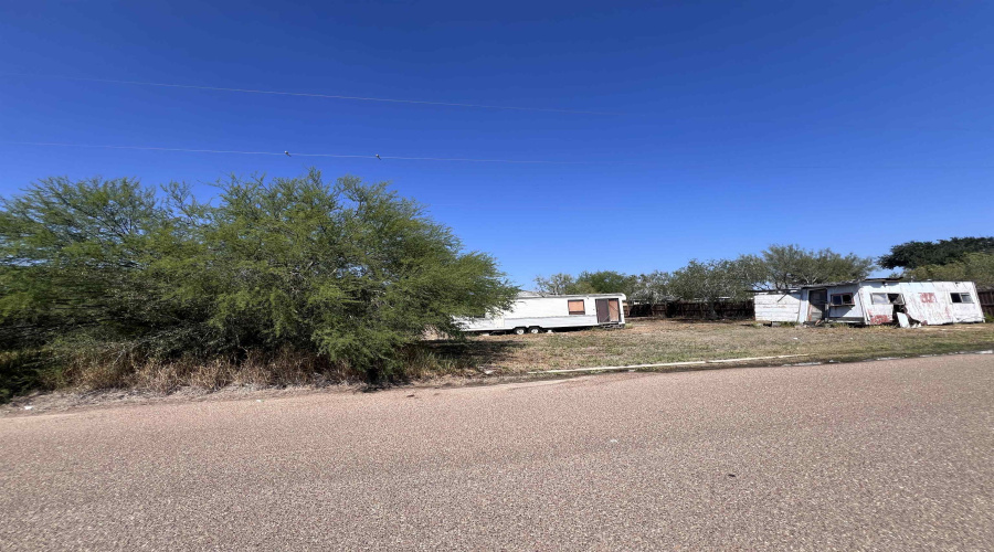 615 Railroad Dr, Benavides, Texas 78341, ,Land,For Sale,615 Railroad Dr,20254866