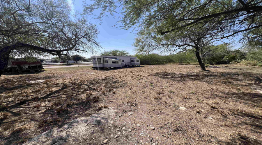 615 Railroad Dr, Benavides, Texas 78341, ,Land,For Sale,615 Railroad Dr,20254866