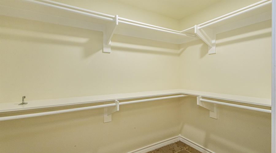 3508 Eduardo E Hayes Rd., LAREDO, Texas 78046, 3 Bedrooms Bedrooms, 7 Rooms Rooms,2 BathroomsBathrooms,Residential,For Sale,3508 Eduardo E Hayes Rd.,20253374