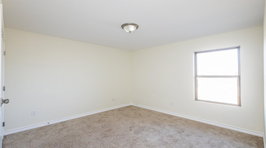 3508 Eduardo E Hayes Rd., LAREDO, Texas 78046, 3 Bedrooms Bedrooms, 7 Rooms Rooms,2 BathroomsBathrooms,Residential,For Sale,3508 Eduardo E Hayes Rd.,20253374