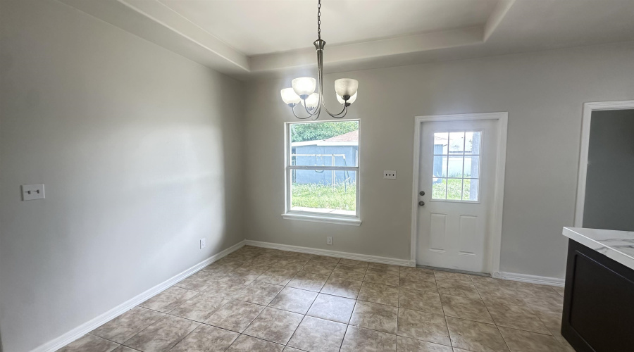 1511 Texoma St, Laredo, Texas 78046, 3 Bedrooms Bedrooms, 4 Rooms Rooms,2 BathroomsBathrooms,Residential,For Sale,1511 Texoma St,20254386