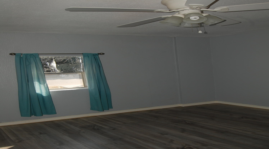 1902 E Price St, LARED, Texas 78046-2006, 2 Bedrooms Bedrooms, 4 Rooms Rooms,1 BathroomBathrooms,Residential,For Rent,1902 E Price St,20254869