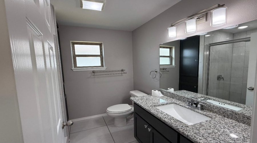 5814 Doctorado Dr., Laredo, Texas 78046, 3 Bedrooms Bedrooms, 7 Rooms Rooms,2 BathroomsBathrooms,Residential,For Sale,5814 Doctorado Dr.,20254871