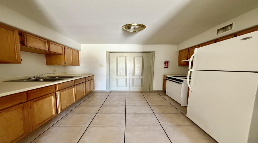 507 Shiloh Dr, Laredo, Texas 78045, 2 Bedrooms Bedrooms, 4 Rooms Rooms,1 BathroomBathrooms,Residential,For Rent,507 Shiloh Dr,20254872