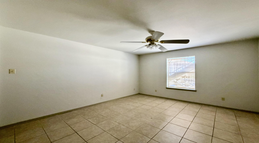 507 Shiloh Dr, Laredo, Texas 78045, 2 Bedrooms Bedrooms, 4 Rooms Rooms,1 BathroomBathrooms,Residential,For Rent,507 Shiloh Dr,20254872