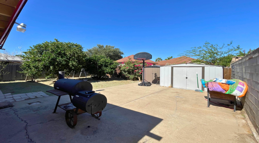 828 Elk Dr, Laredo, Texas 78045, 3 Bedrooms Bedrooms, 6 Rooms Rooms,2 BathroomsBathrooms,Residential,For Sale,828 Elk Dr,20254874