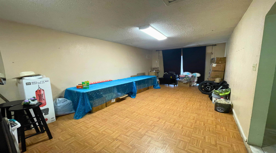 828 Elk Dr, Laredo, Texas 78045, 3 Bedrooms Bedrooms, 6 Rooms Rooms,2 BathroomsBathrooms,Residential,For Sale,828 Elk Dr,20254874