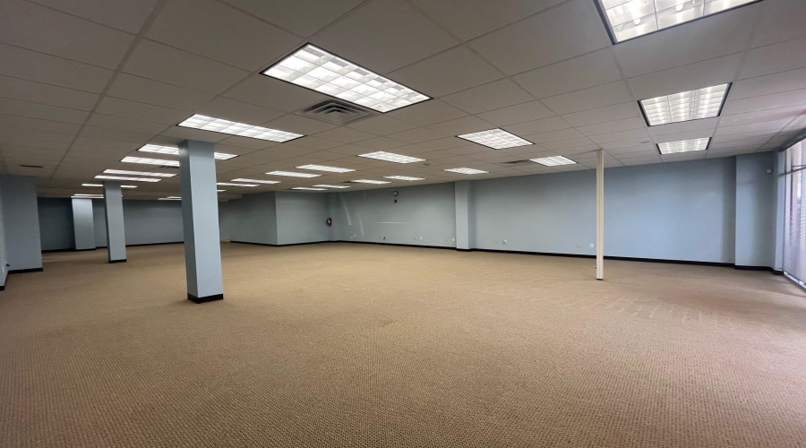 8917 Molly Dr, Laredo, Texas 78045, 1 Room Rooms,1 BathroomBathrooms,Commercial retail/office,For Rent,8917 Molly Dr,20254891