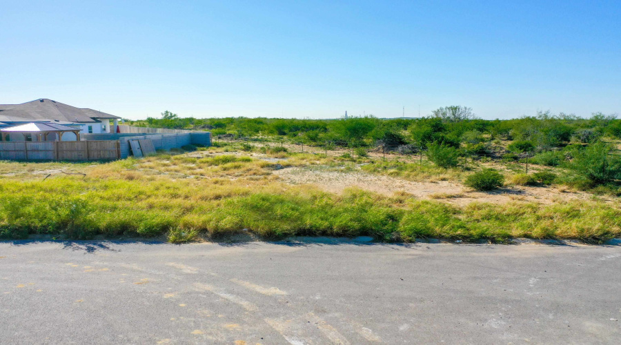 6705 El Bosal, LAREDO, Texas 78046, ,Land,For Sale,6705 El Bosal,20244459