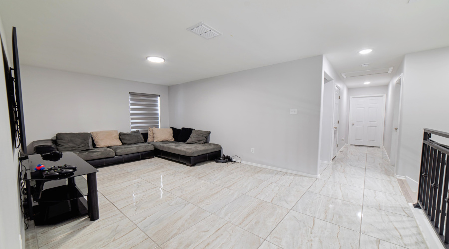 5405 Jersey Dr., LAREDO, Texas 78043, 4 Bedrooms Bedrooms, 6 Rooms Rooms,3 BathroomsBathrooms,Residential,For Rent,5405 Jersey Dr.,20254880