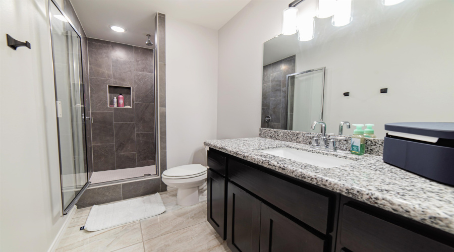 5405 Jersey Dr., LAREDO, Texas 78043, 4 Bedrooms Bedrooms, 6 Rooms Rooms,3 BathroomsBathrooms,Residential,For Rent,5405 Jersey Dr.,20254880